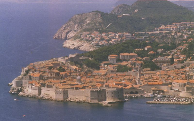 File:Dubrovnik-L04-1.jpg