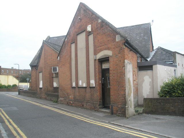 File:GSA Studio in Haydon Place - geograph.org.uk - 1396434.jpg