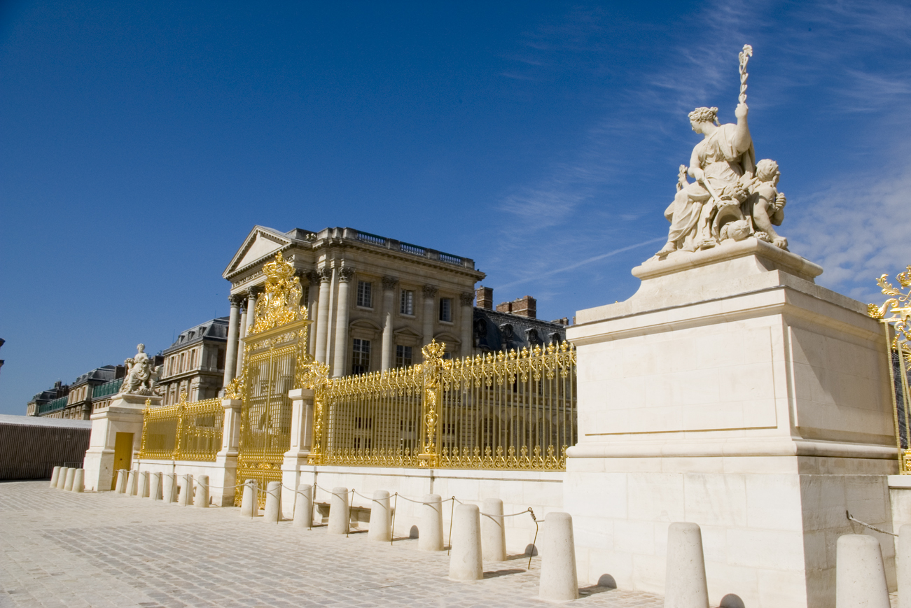 Grille Royale Du Chateau De Versailles Wikipedia