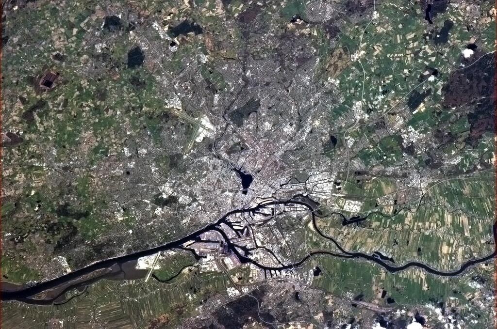 Hamburg iz Mednarodne vesoljske postaje