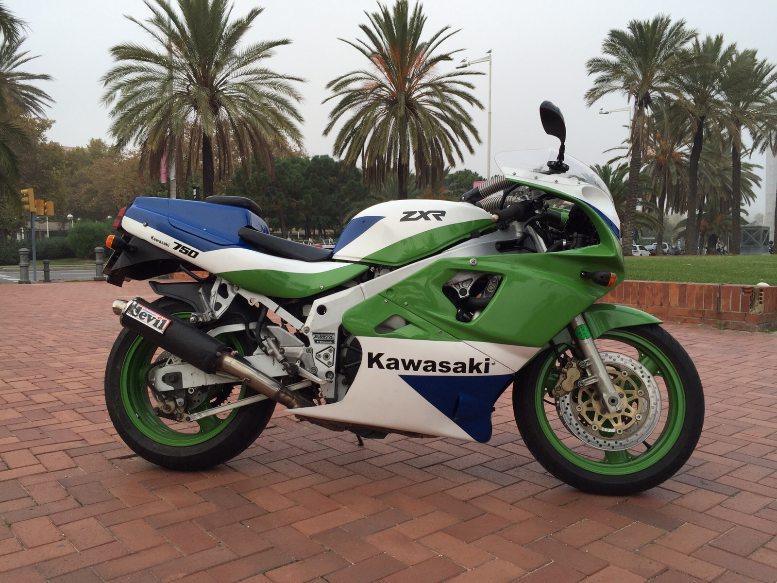 31💚 Cómo REMACHAR CADENA MOTO👍🏼 Restauración Kawasaki ZXR 750 H1😍 