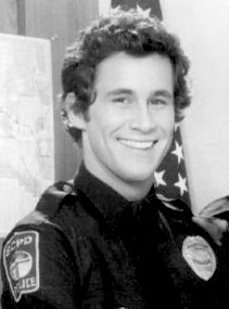 Michael Ontkean televisiosarjassa The Rookies vuonna 1973