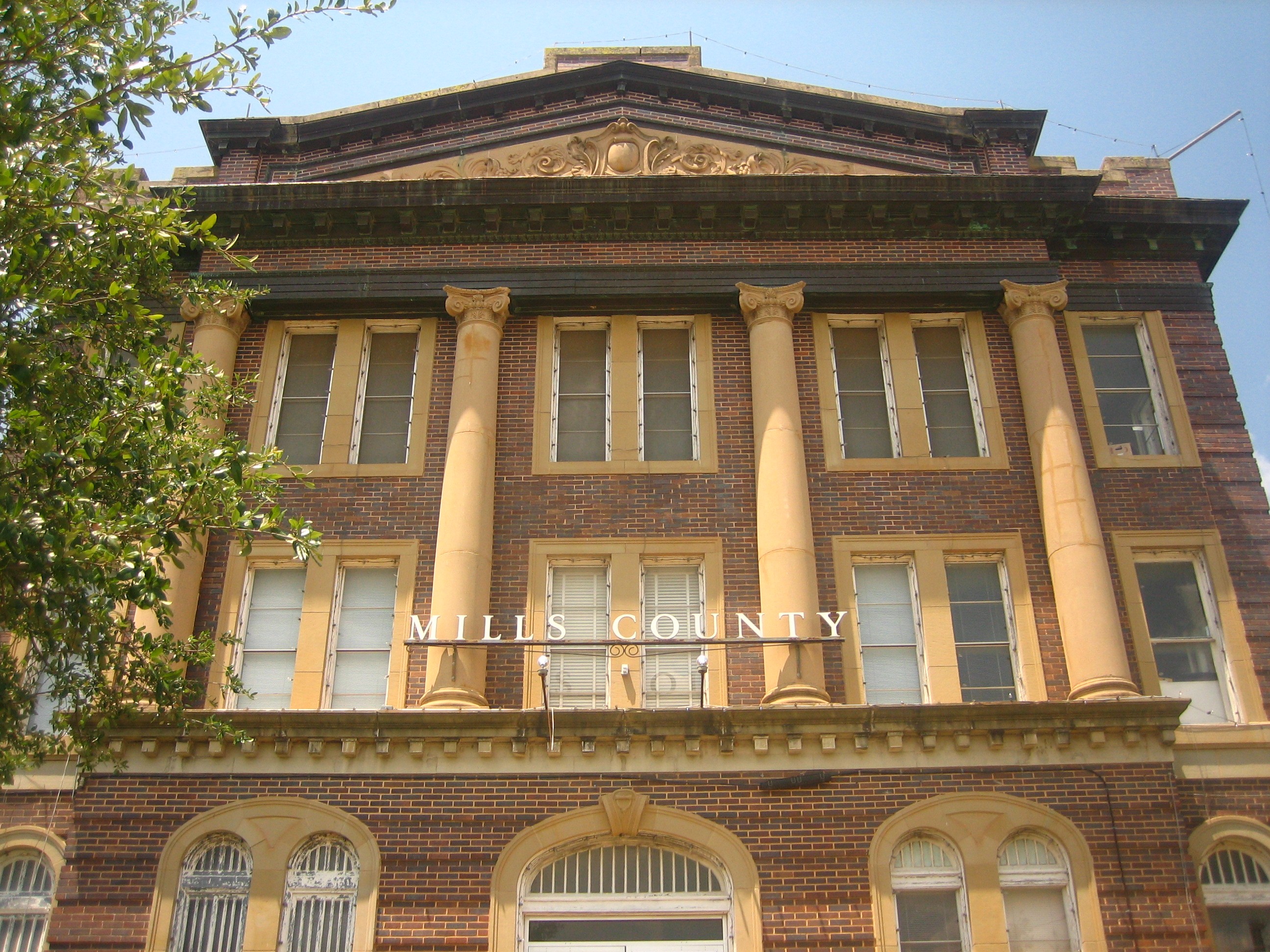 Photo of Mills County Courthouse