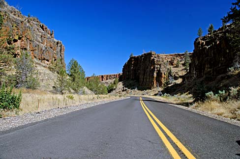 File:Rock Formations (Jefferson County, Oregon scenic images) (jefD0069).jpg