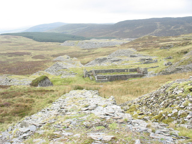 The Blaen-y-cwm exit incline viewed from the Rhiwbach Tramroad - geograph.org.uk - 576403