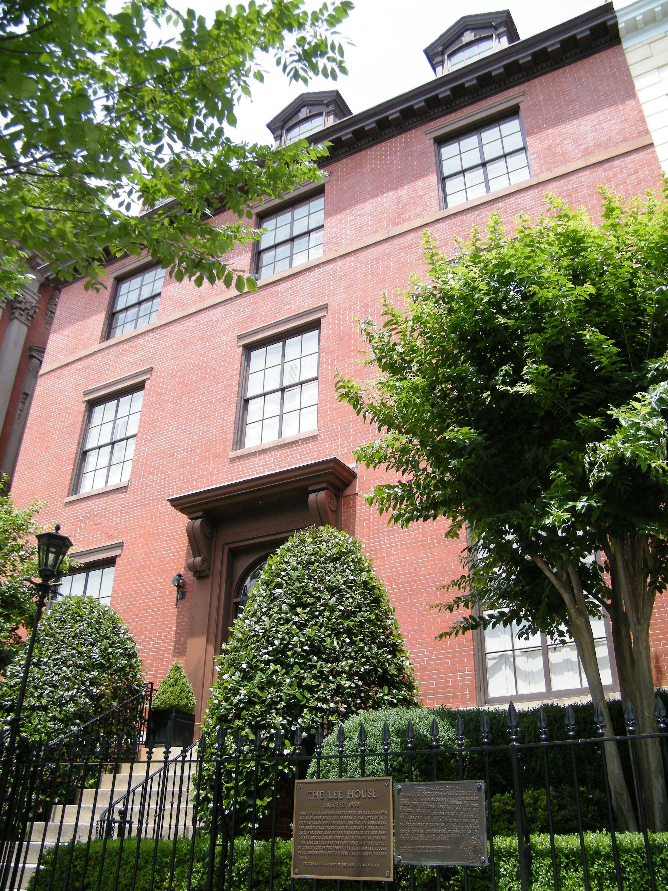 File:The Lee House, Washington DC - Stierch.jpg - Wikimedia Commons