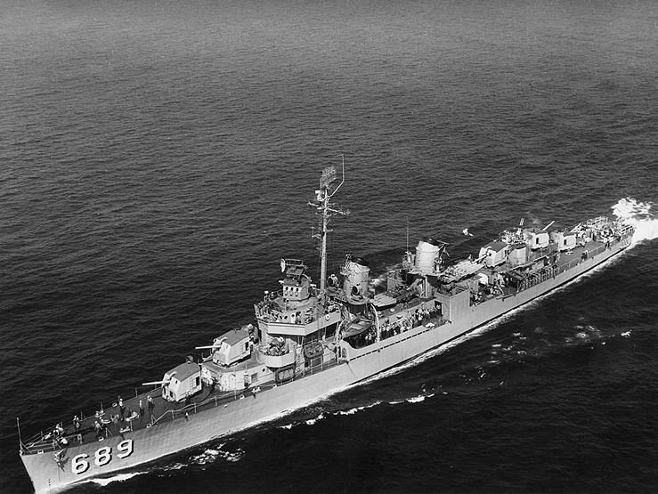 File:USS Wadleigh (DD-689) underway, circa in 1951 (NH 98907).jpg