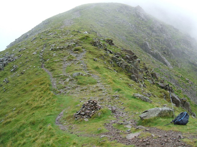 File:Wind Gap - geograph.org.uk - 1438849.jpg