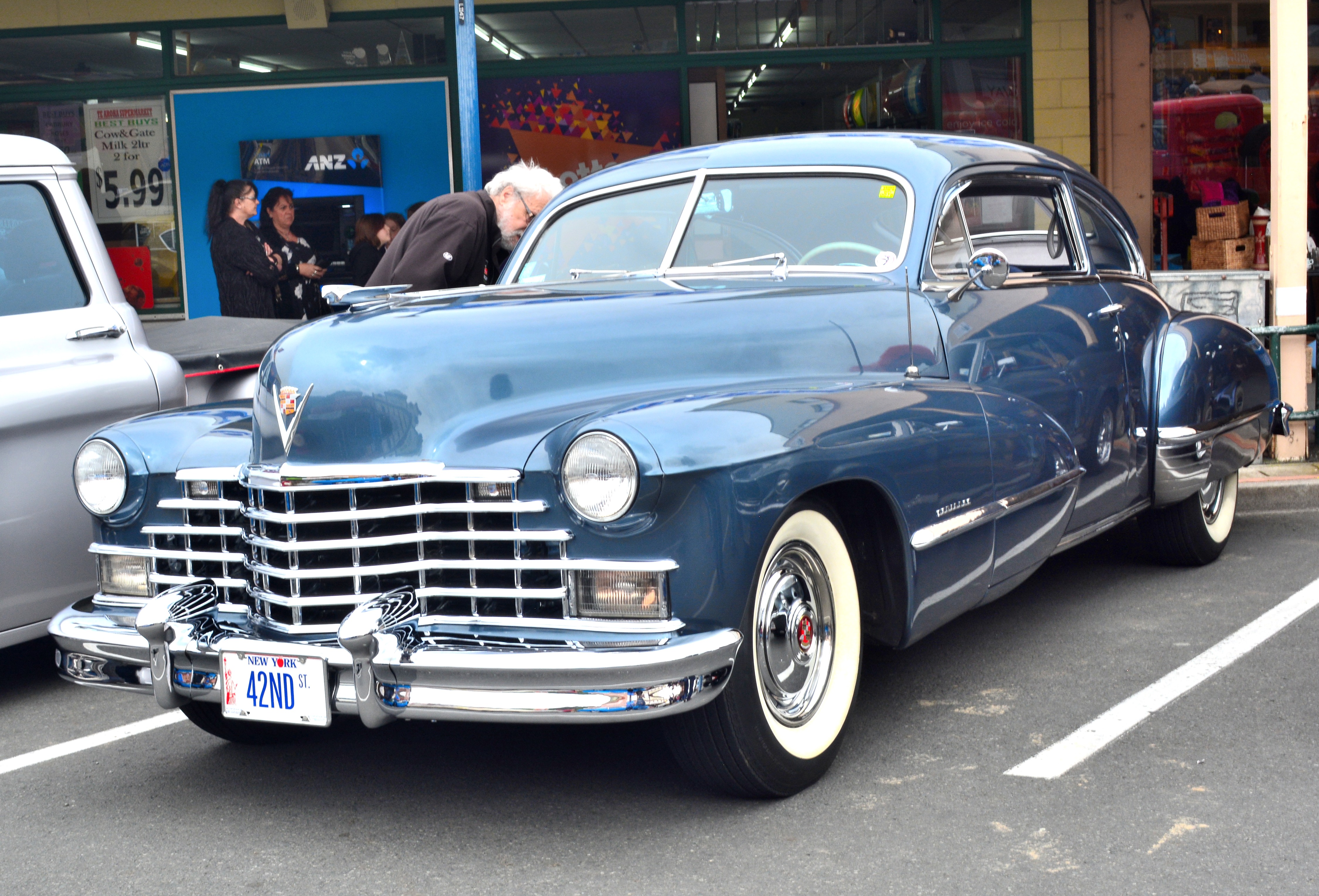 file 1946 cadillac club coupe series 62 36844583824 jpg wikimedia commons wikimedia commons