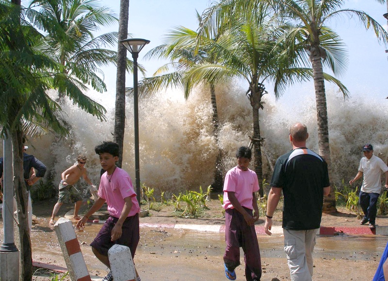 File:2004-tsunami balanced.jpg