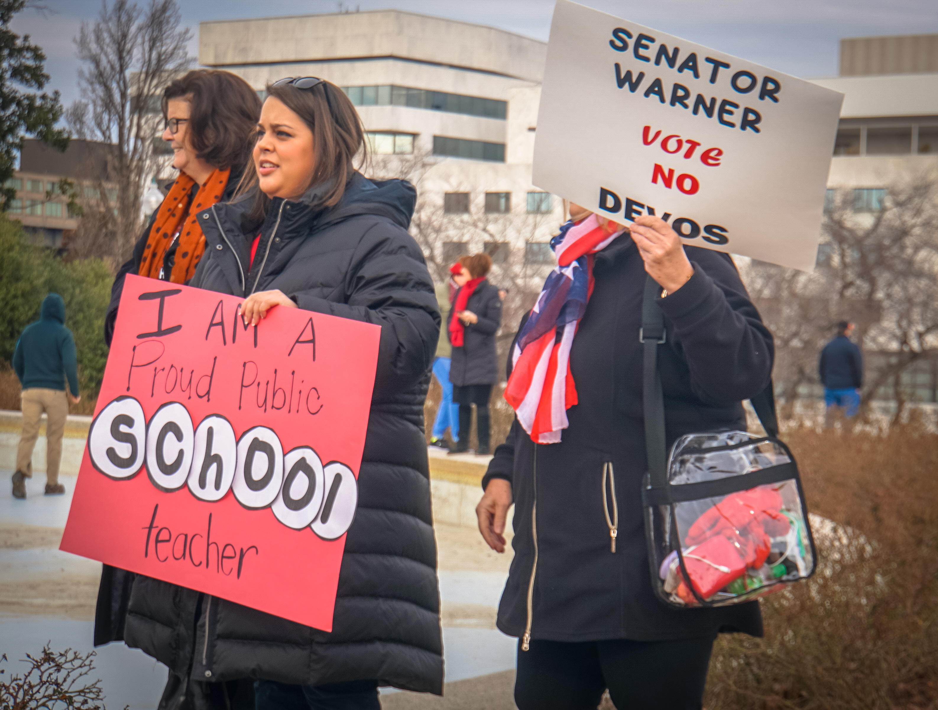 Sen Richard Burr Got Millions From Devos Family Charlotte Observer