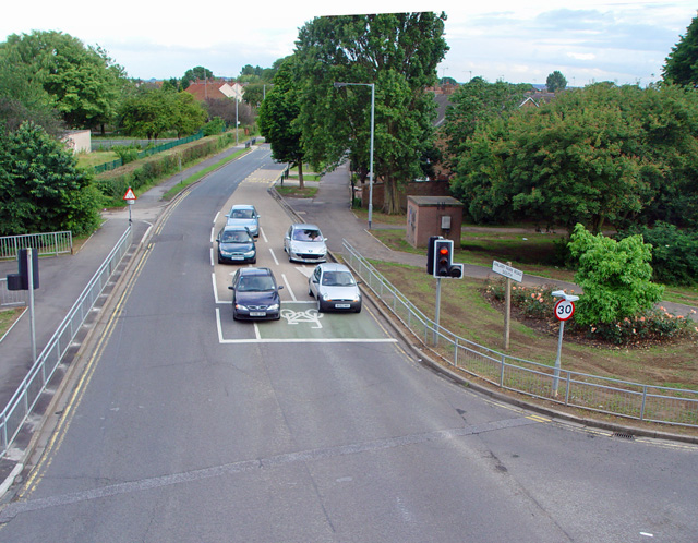 Anlaby_Park_Rd_South%2C_Hull_-_geograph.org.uk_-_878571.jpg