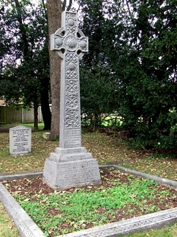 Cherry-Garrard's grave at St Helen's Church, Wheathampstead, Herts