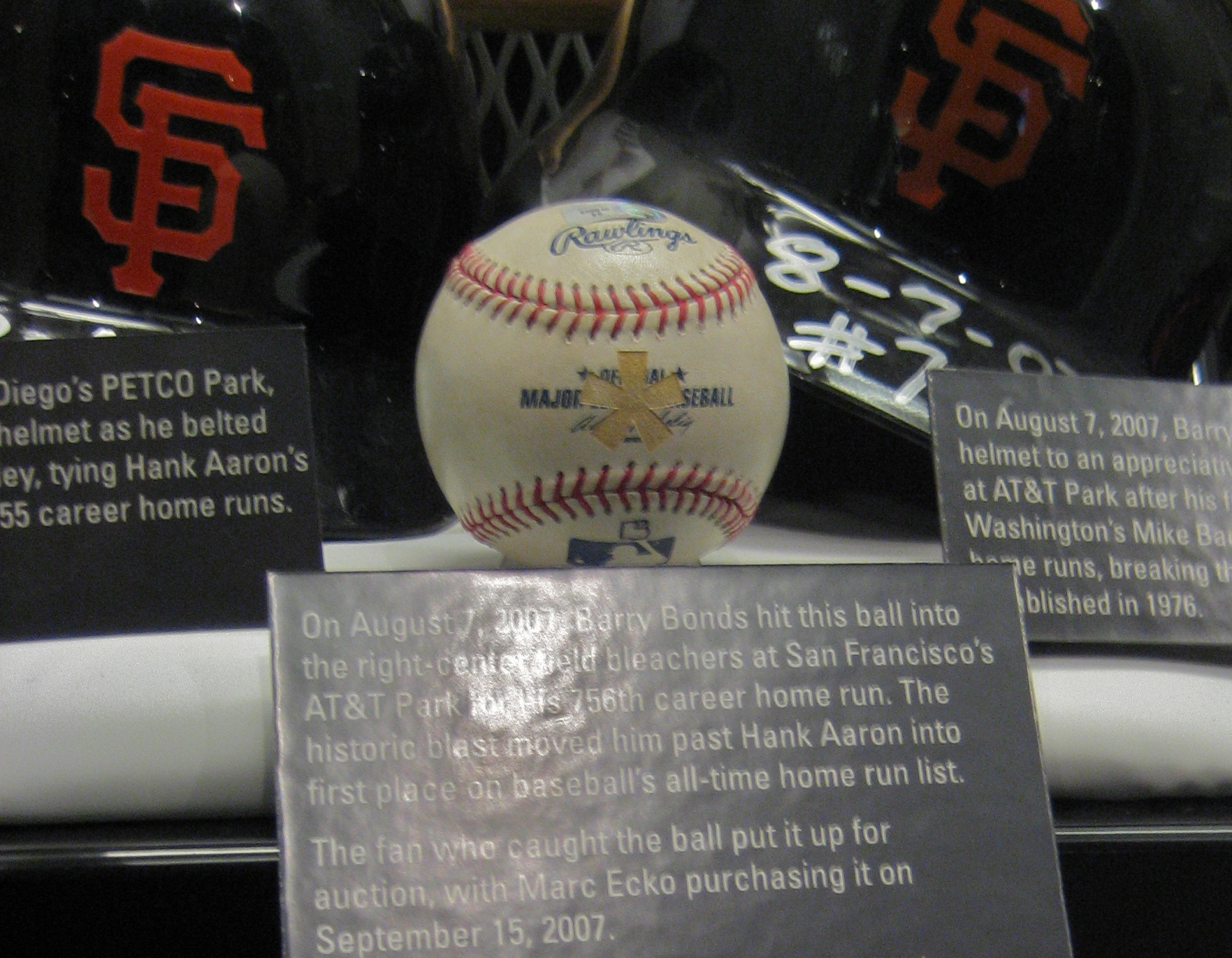 File:Barry Bonds 756 Ball.png - Wikipedia