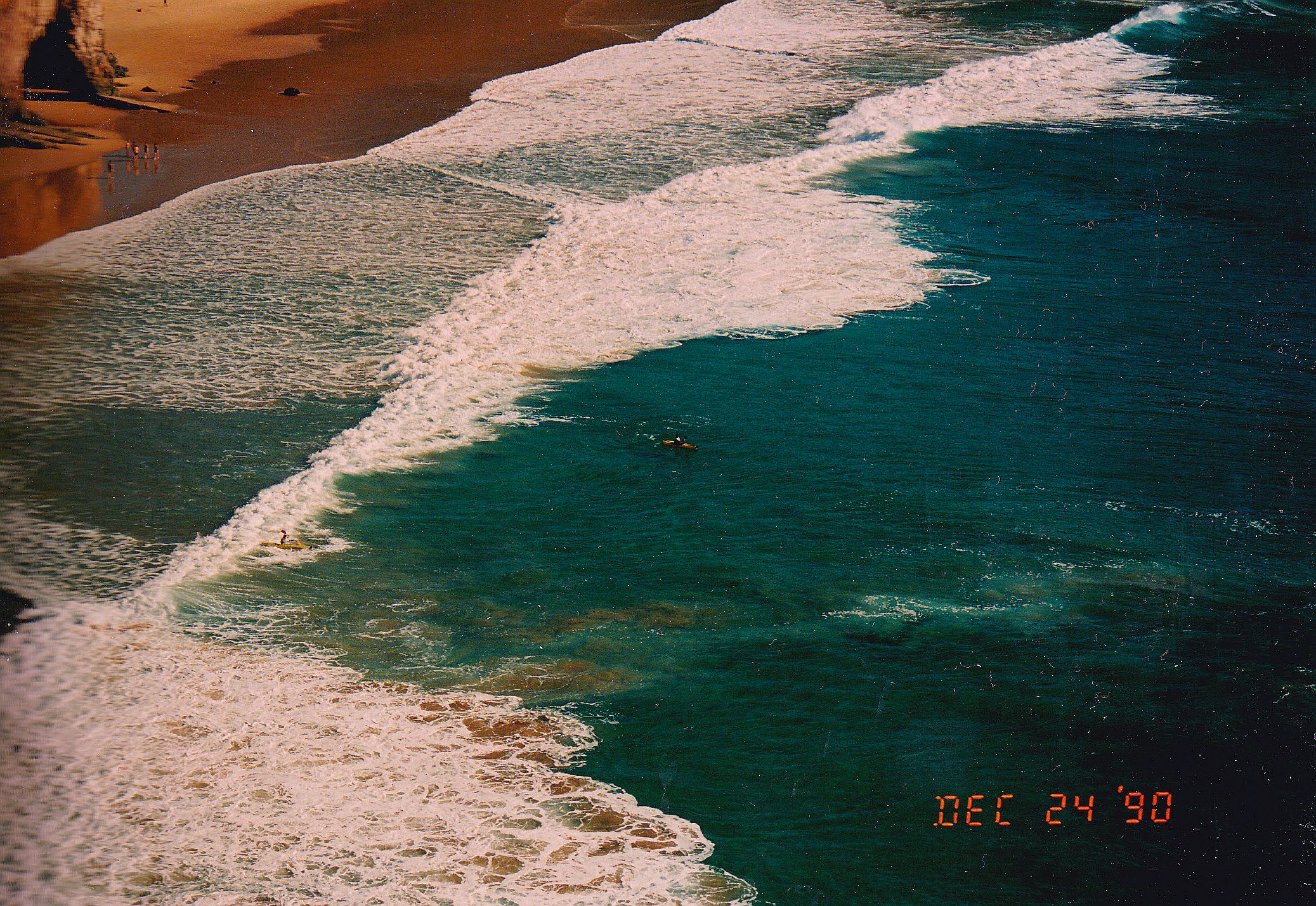 File:December Tropic Colors of Atlantic Ocean Gulf Stream - Master Earth Photography 1990 Sagres Beach - tropic green merlin green Sea Christmas - panoramio.jpg - Wikimedia Commons