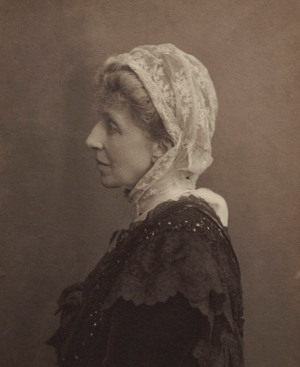 File:Florence Eveleen Eleanore (née Olliffe), Lady Bell.png