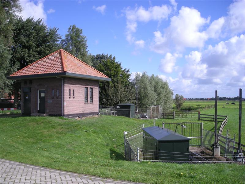 File:Gemaal Oldeouwer 10.JPG