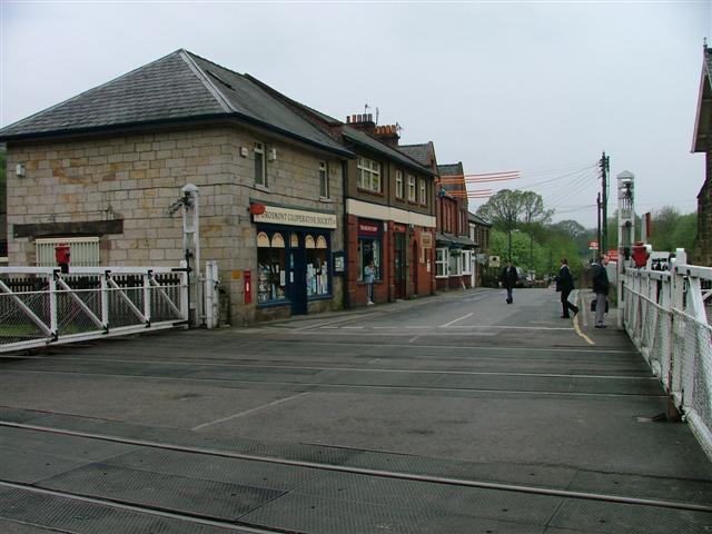 File:Grosmont Co-op and Post Office - geograph.org.uk - 166591.jpg