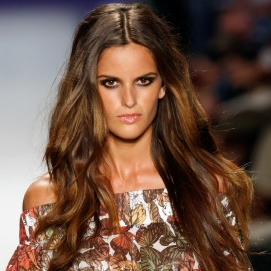 [Image: Izabel_Goulart_-_cropped_271x271.jpg]