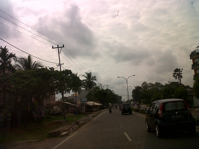 File:Jalan R.E. Martadinata, Palembang.jpg