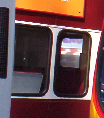 File:Lothian Buses interior, red vinyl seats, 15 July 2006 (2).jpg