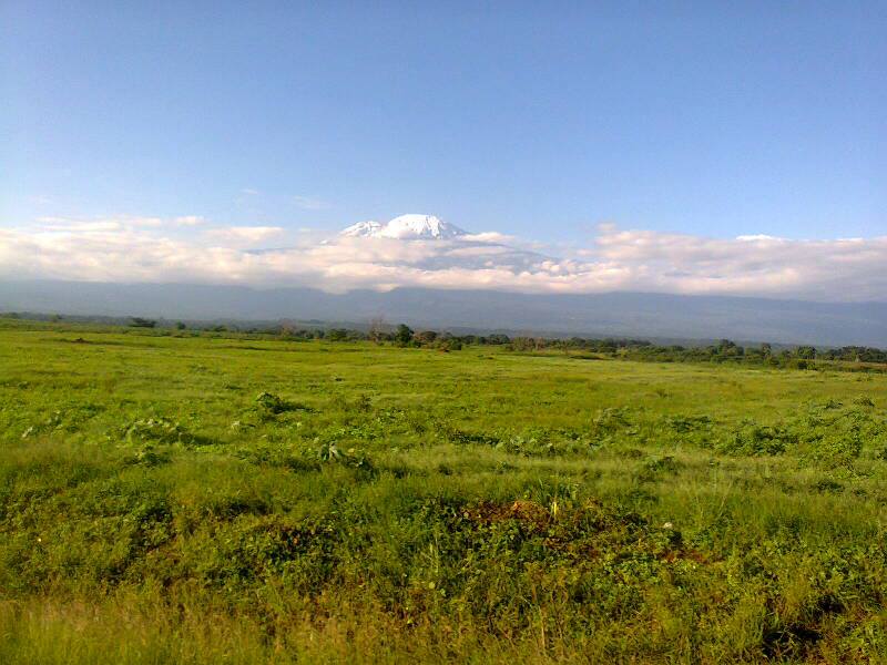 File:Mount Kilimanjaro From Far Away 02.jpg