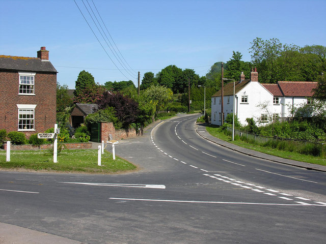 File:Road junction, Little Weighton - geograph.org.uk - 457679.jpg