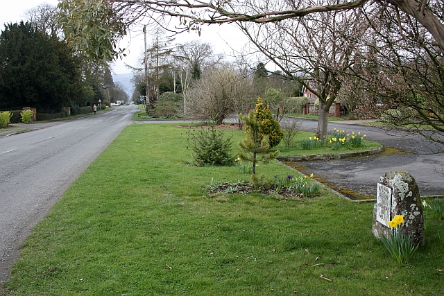 File:Roberts End, Hanley Swan - geograph.org.uk - 1779364.jpg