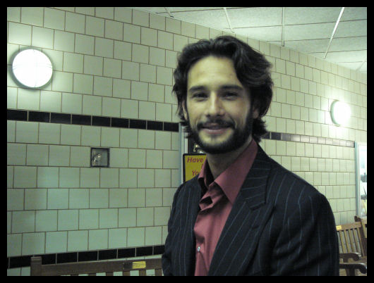 File:Rodrigo Santoro 2004.jpg