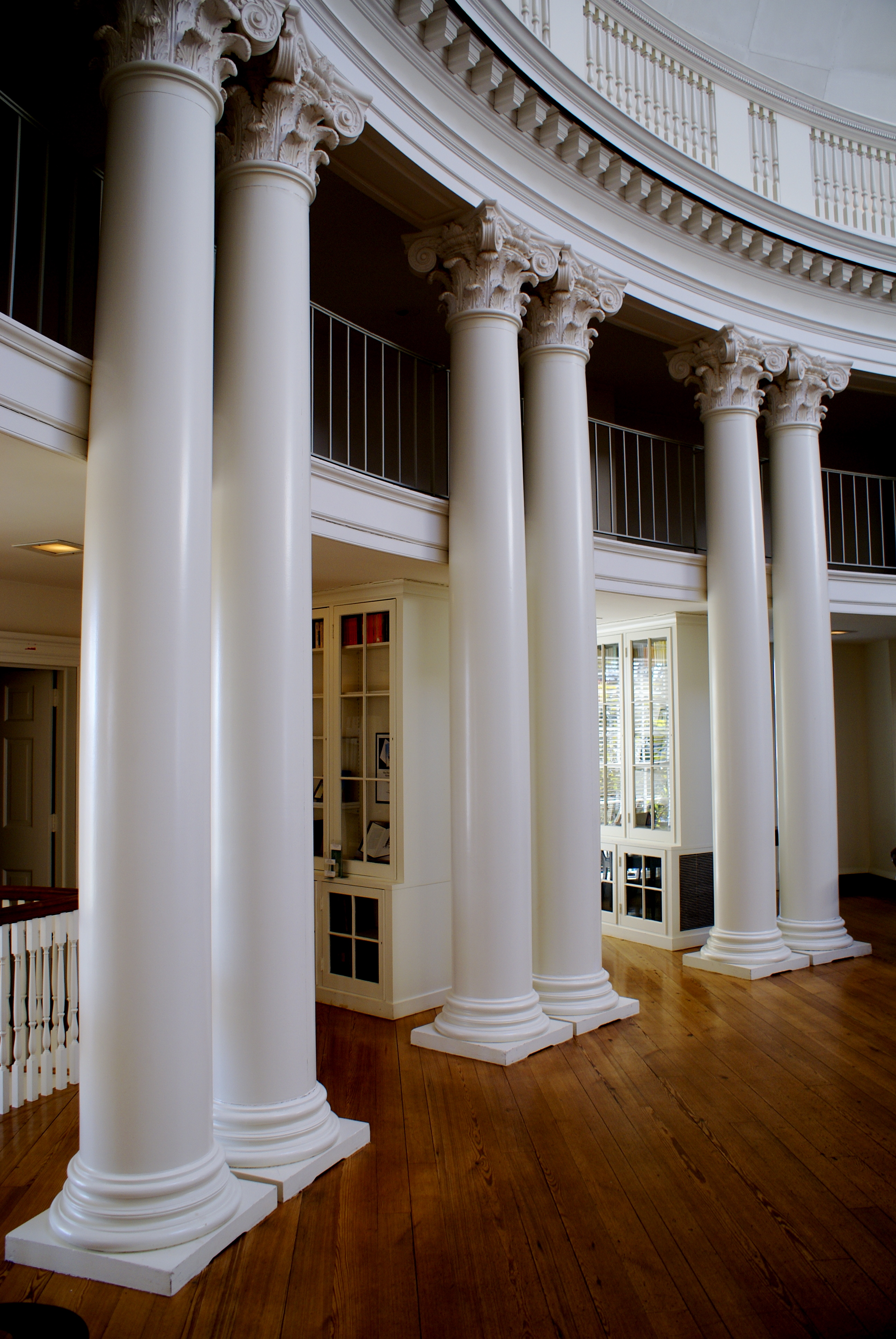 File Rotunda Uva Dome Room Hidden Bookcases Jpg Wikimedia Commons