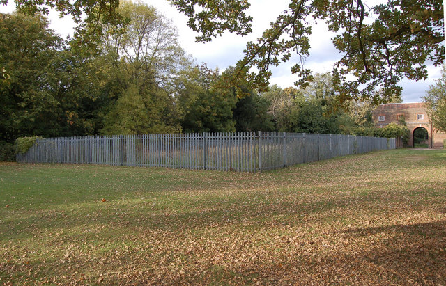 Site of Cranford House, Cranford Park - geograph.org.uk - 1012634