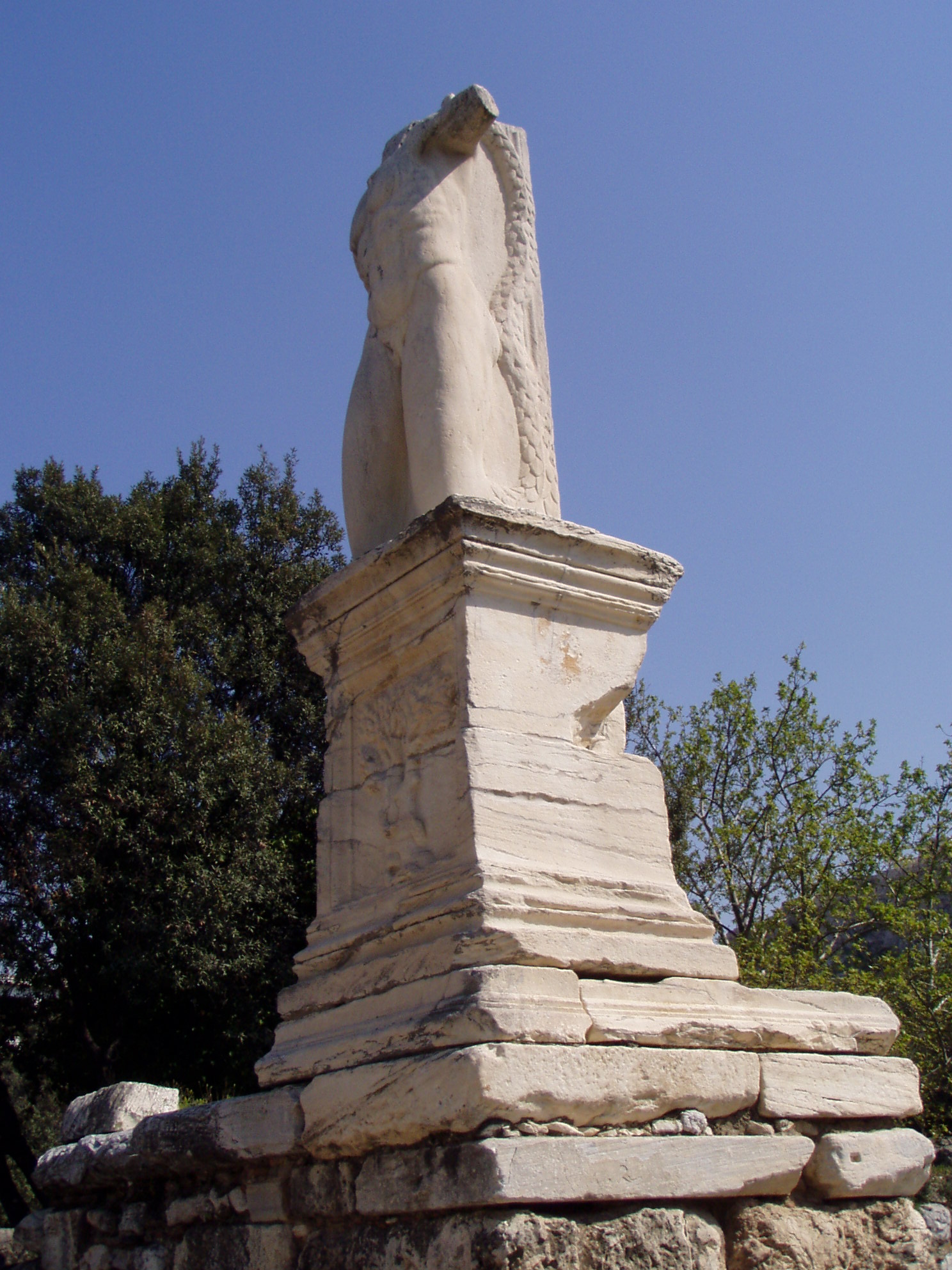 Statue at the Ancient Agora of Athens.jpg