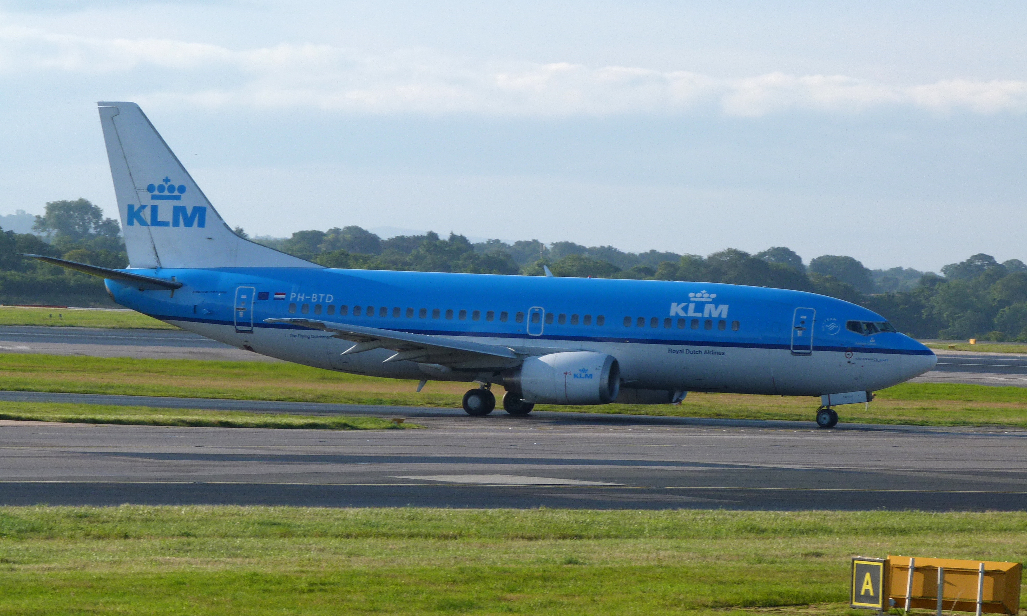 File:Boeing 737-300 (KLM) (6065721610).jpg - Wikimedia Commons