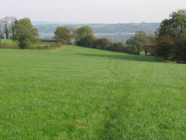 File:Footpath to Hognaston - geograph.org.uk - 272984.jpg