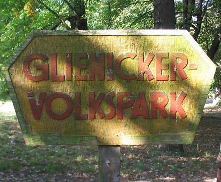 File:Glienicke Park3.JPG