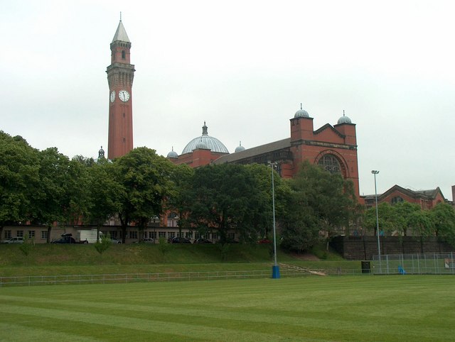File:Green Playing Fields and Red Brick - geograph.org.uk - 560877.jpg