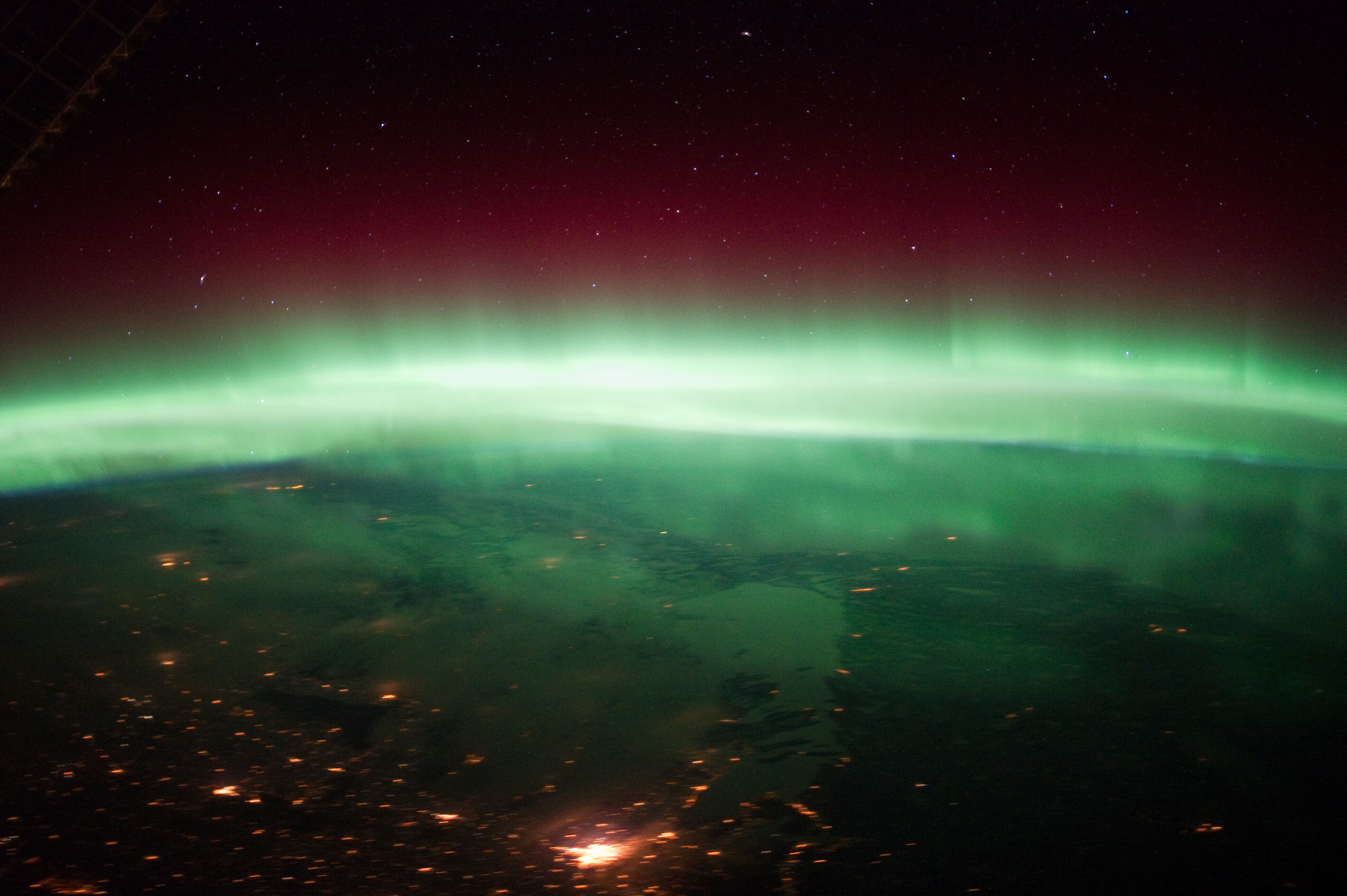 aurora borealis from space wallpaper