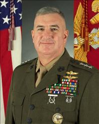 Leŭtenanto General Glenn M. Walters.JPG