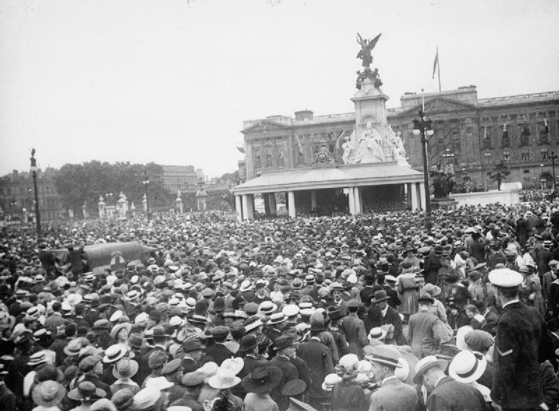 File:London Victory Parade July 1919 IWM Q 28765.jpg