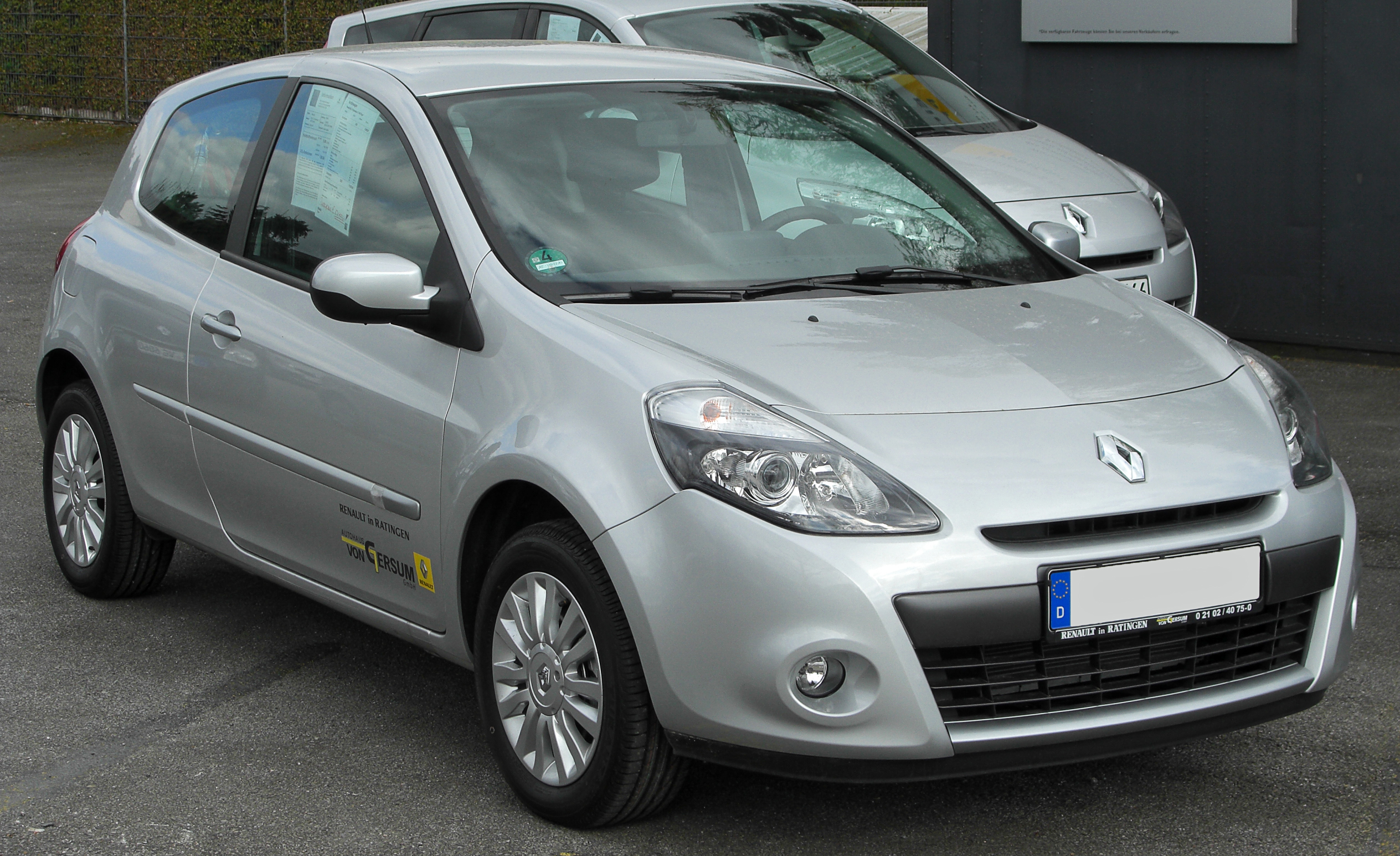 File:Renault Clio III Facelift front 20100410.jpg - Wikipedia