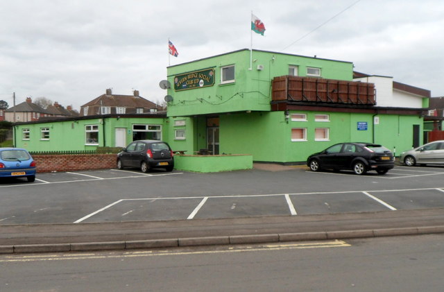 Small picture of Severn Bridge Social Club courtesy of Wikimedia Commons contributors