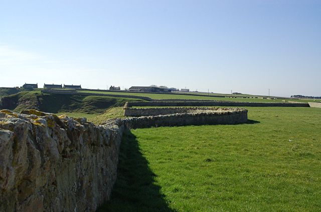 File:Towards Wilkhaven - geograph.org.uk - 384717.jpg