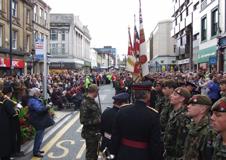 File:Yorkshire Regiment, Freedom of Huddersfield(RLH)2008-10-25.JPG