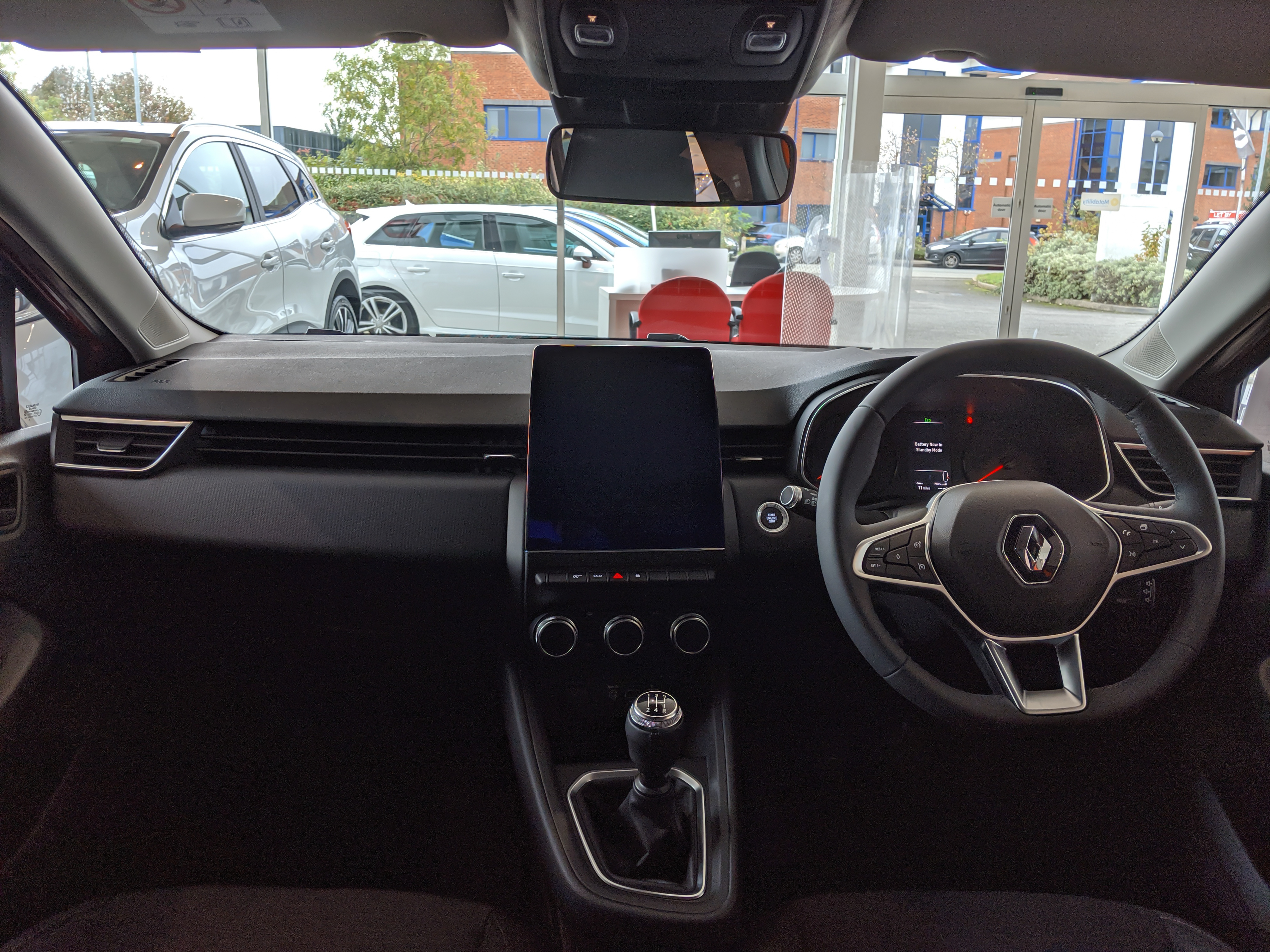 File:Renault Clio II Phase I interior.JPG - Wikimedia Commons