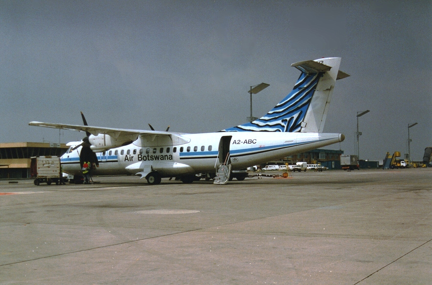 Аир 42. ATR 42 320. Air Botswana. ATR 42-312 катастрофа.