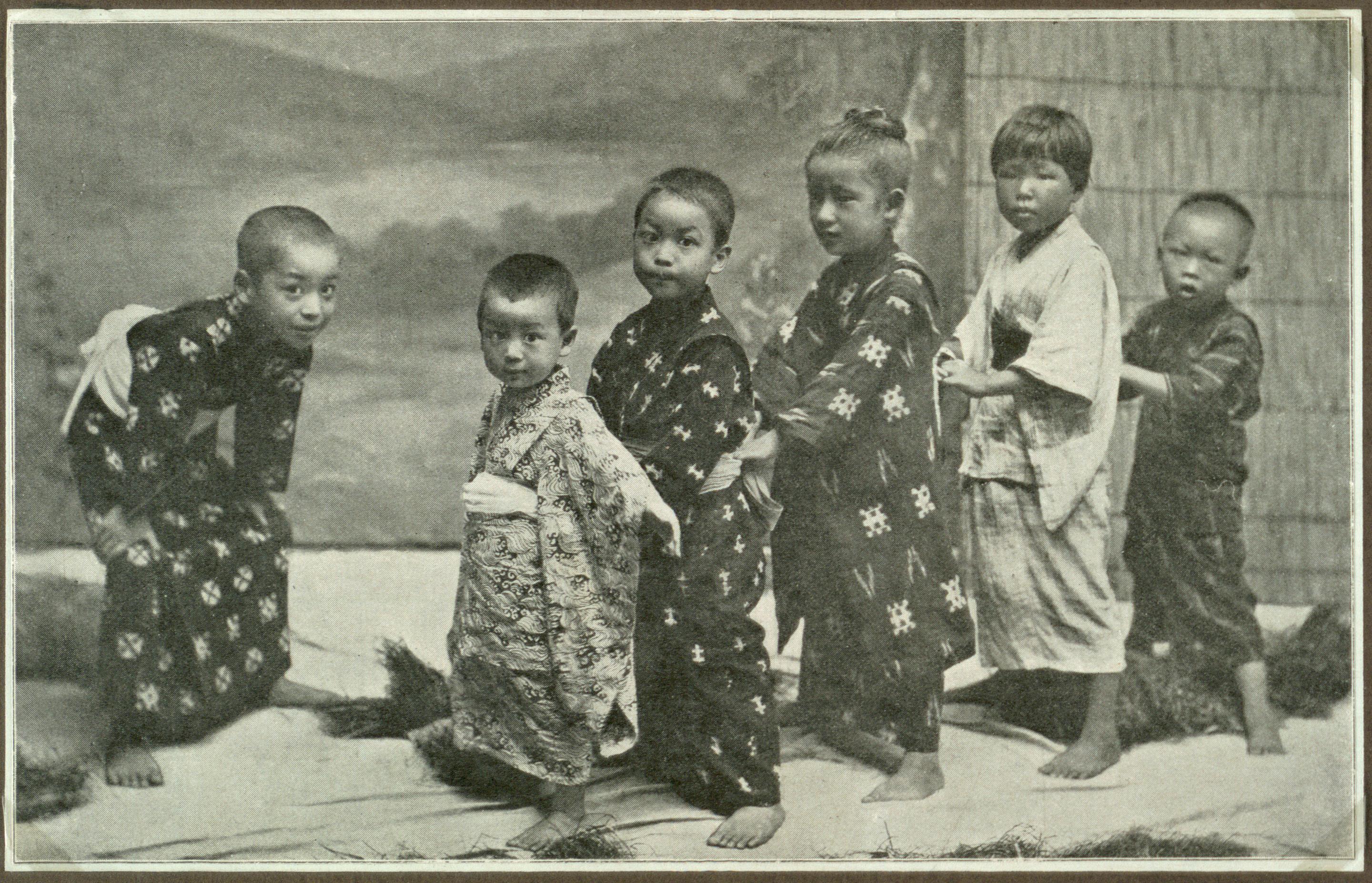 traditional japanese children