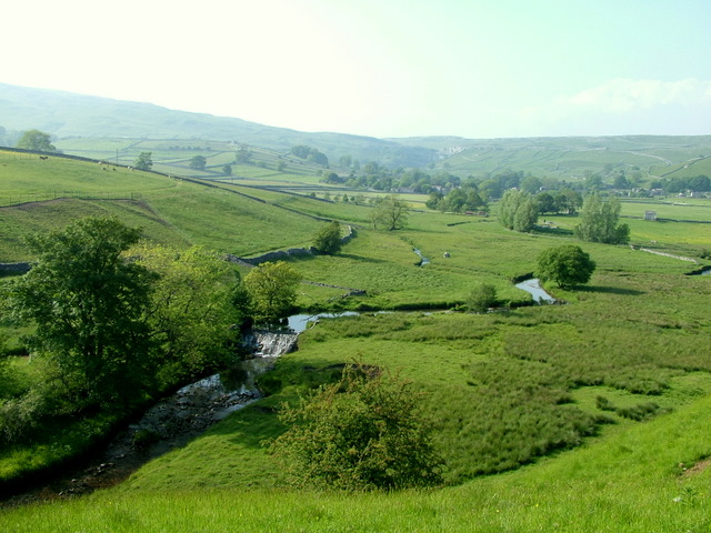 File:River Aire south of Malham.jpg