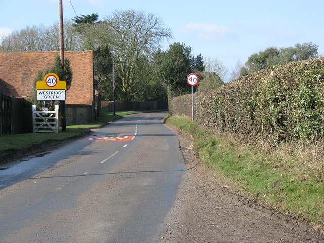 File:Approach to Westridge Green - geograph.org.uk - 1723520.jpg