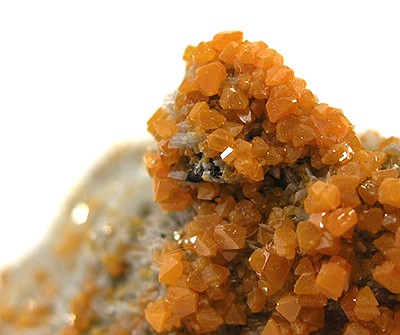 File:Barite-Wulfenite-t06-33b.jpg