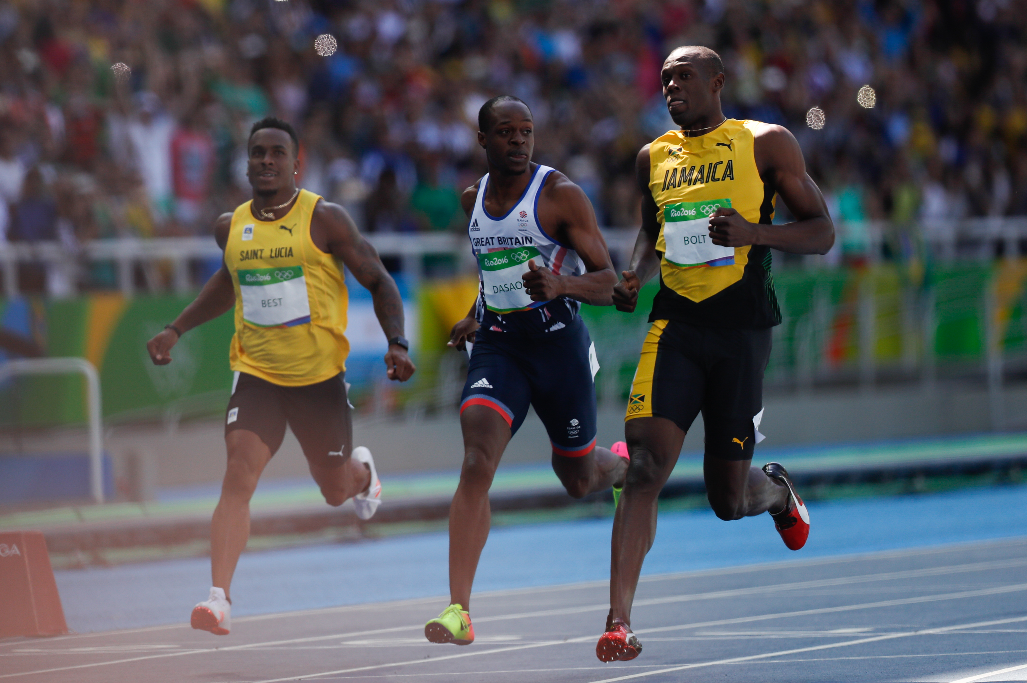 Спорт уикенд свежий. In или at Athletics.